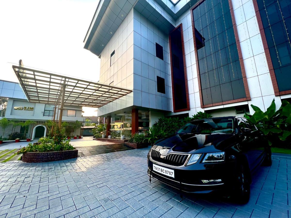 Hotel Seapark Kollam Exterior foto