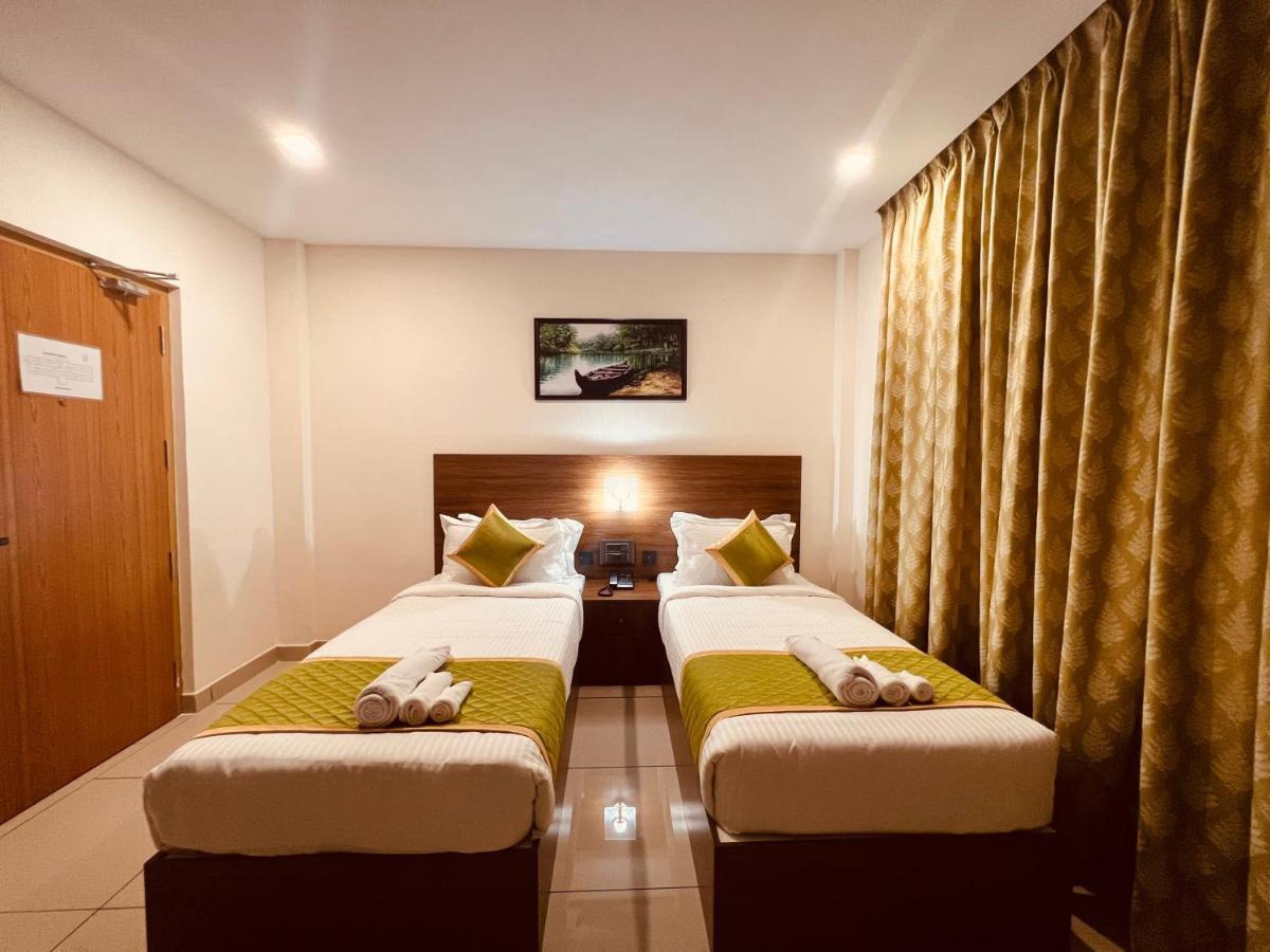 Hotel Seapark Kollam Exterior foto